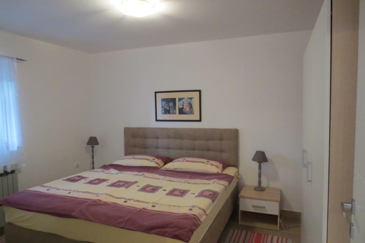 Apartment Petrinic V Pula Zewnętrze zdjęcie